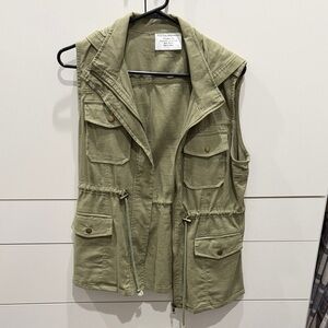 Source Unknown Olive Green Utility Vest